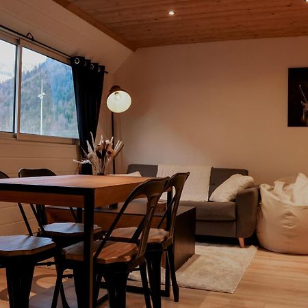 Ambiance Montagne, A Deux Pas De La Gare Apartment Cluses Exterior photo